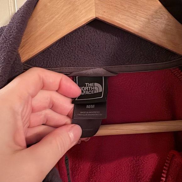 The North Face Red and Dark Gray Fleece Jacket - Picture 4 of 7